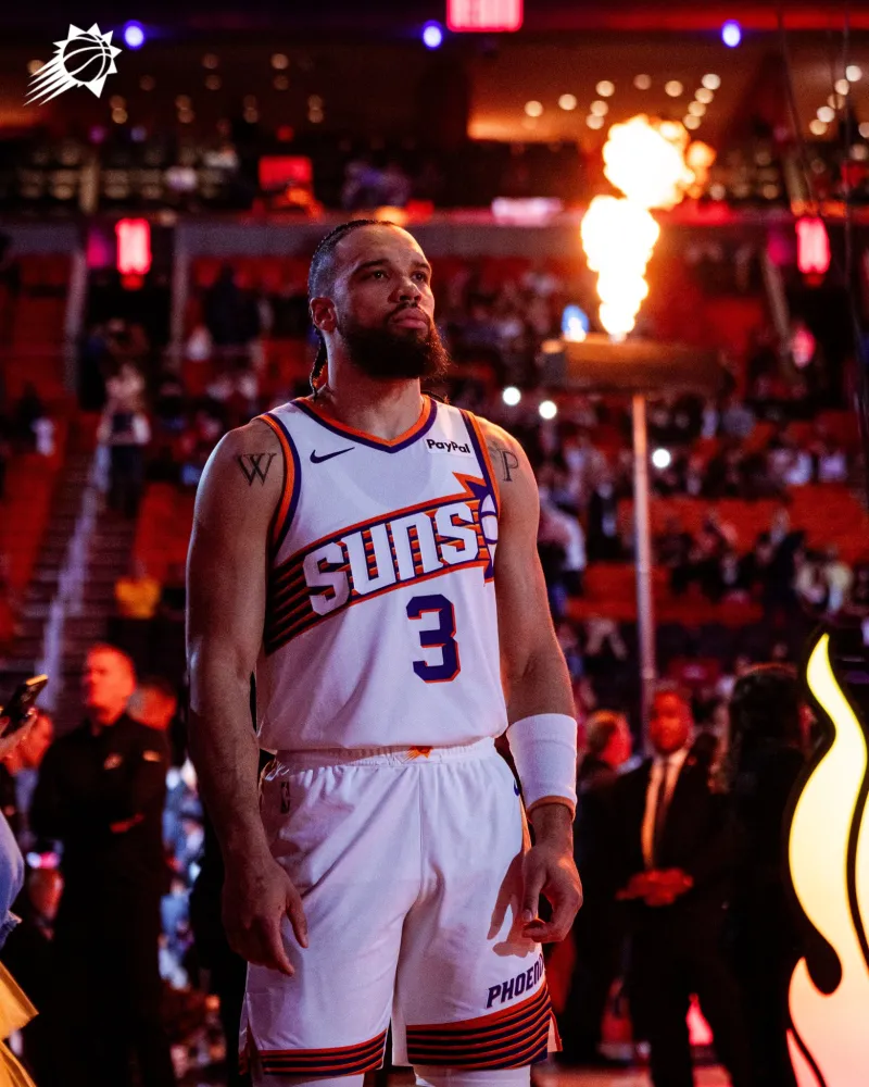 预测互动-反派！太阳社媒晒狄龙今日赛前热身时的个人特写照片