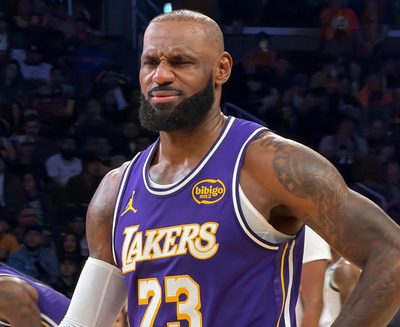 体育乐趣-周最佳球员诞生，NBA官宣2笔罚单！勇士酝酿大交易，老詹做出决定