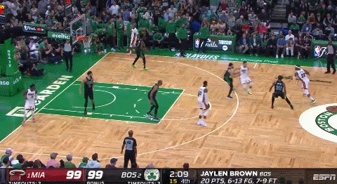 1653712569935084815.gif GIF.gif